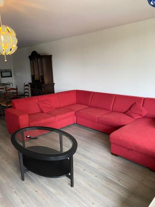 Big Apartment With Parking In Антверпен Экстерьер фото